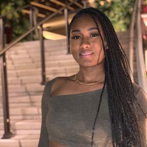 Meet your Posher, Danea